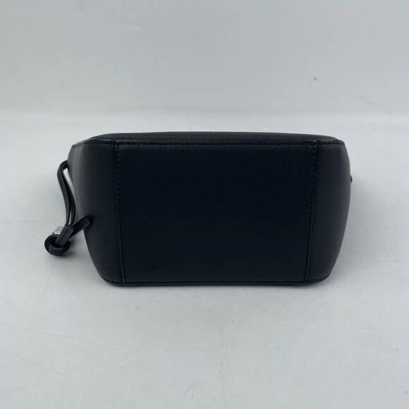 Loewe Women Pre-Loved Bag Very Good Condition - Picture 6 of 9